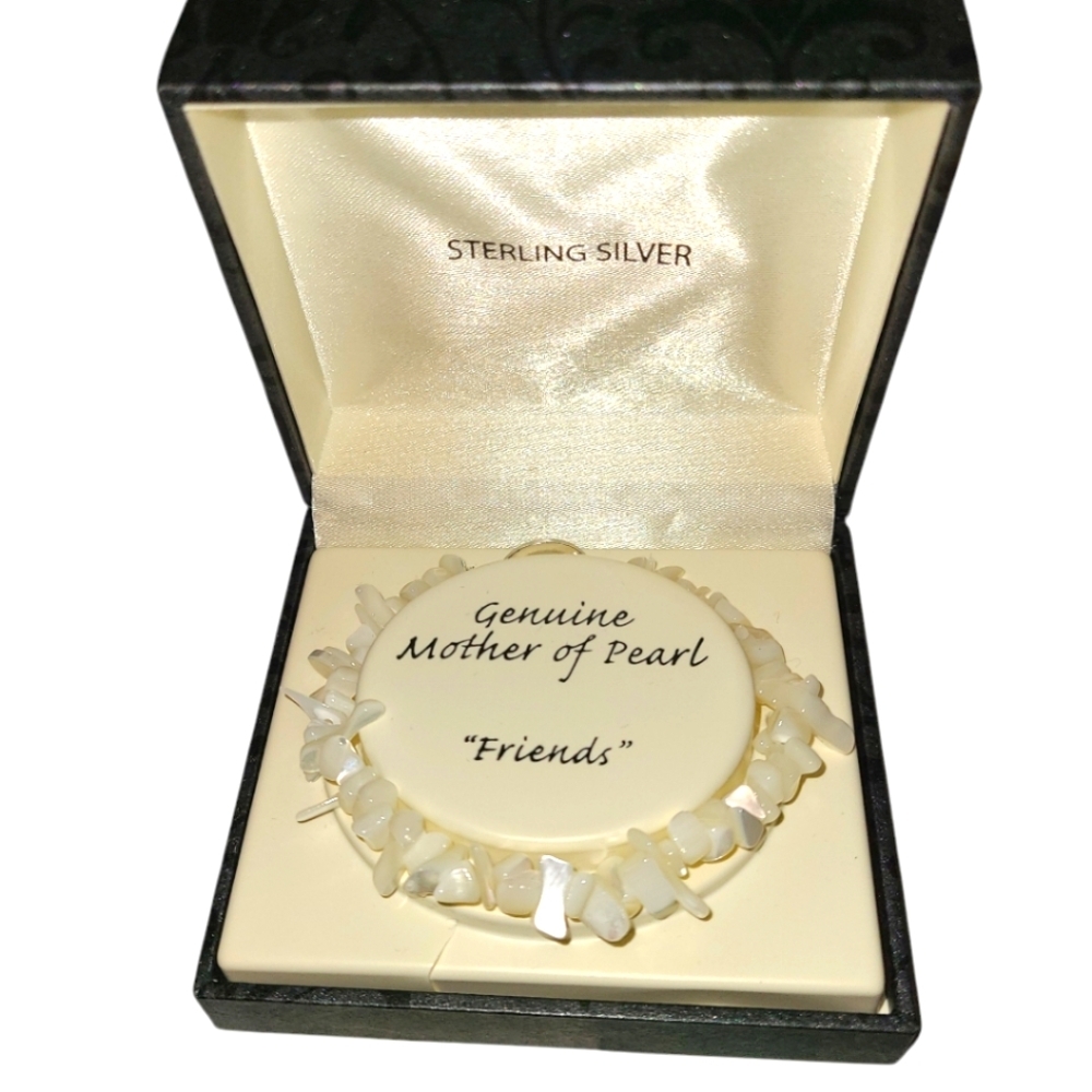 Genuine Mother‎ Of Pearl Sterling Key Friendship Bracelet in Box